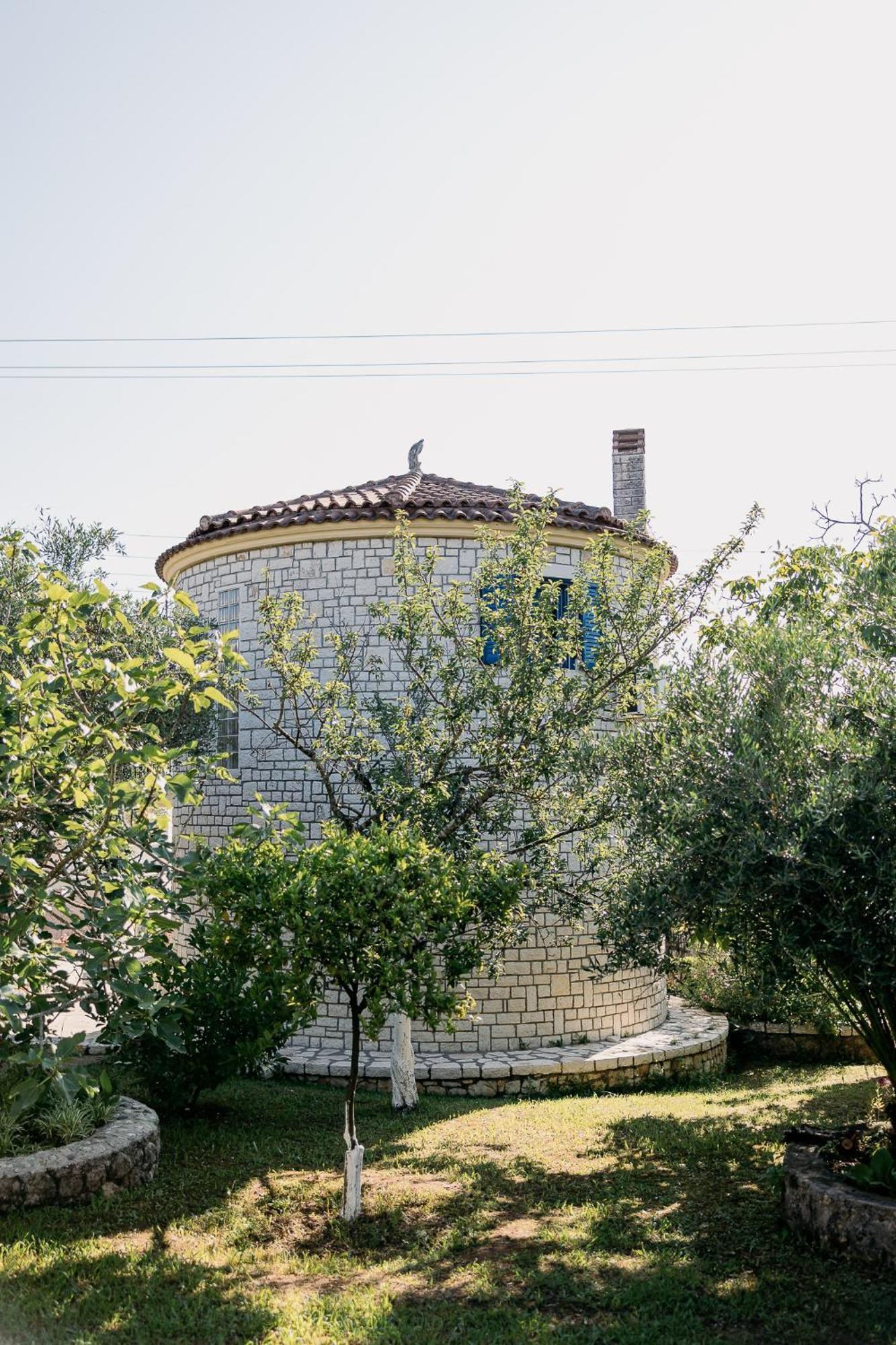 Mathraki Resort Gouvia Exterior photo
