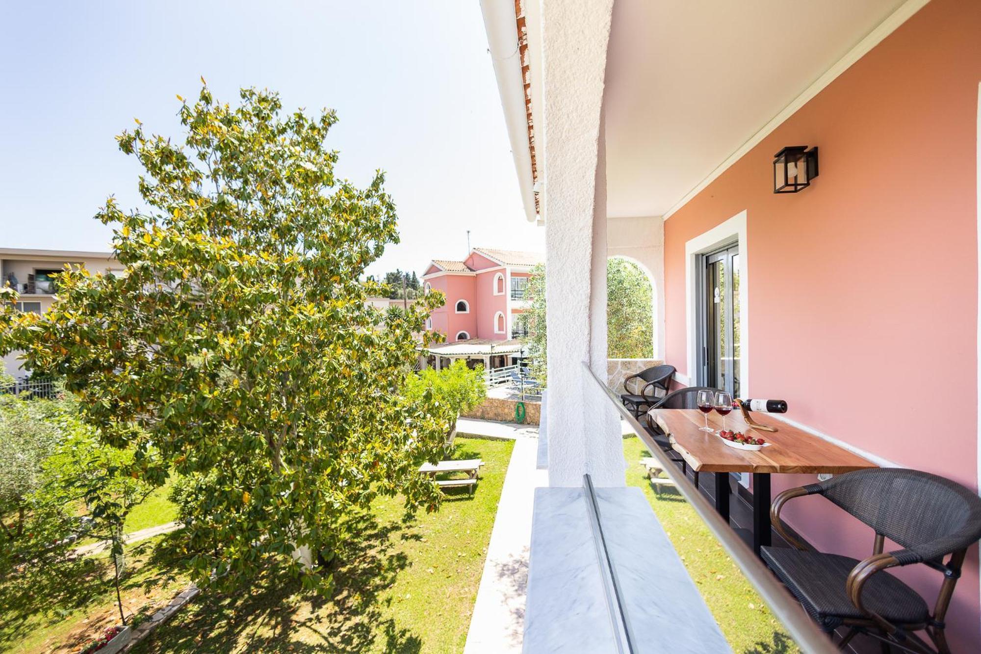 Mathraki Resort Gouvia Exterior photo