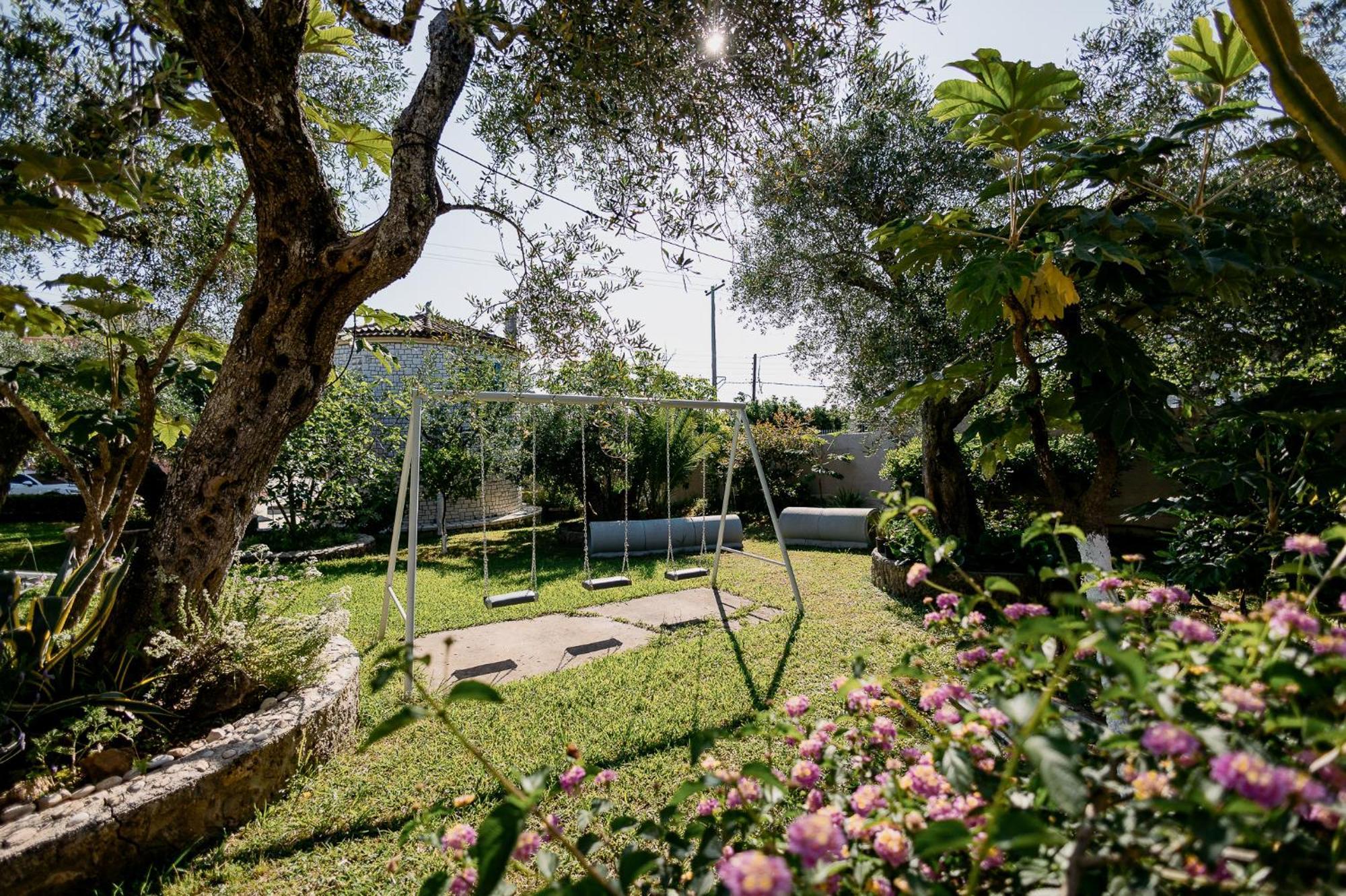 Mathraki Resort Gouvia Exterior photo